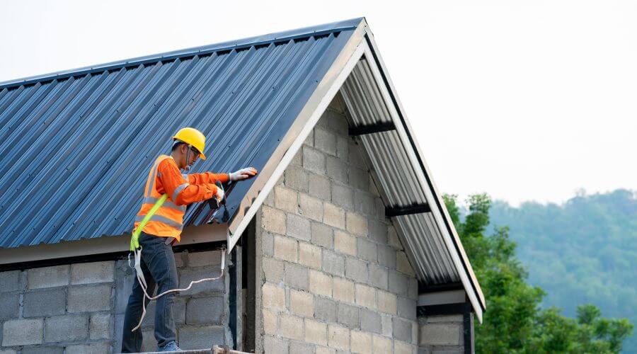 Professional Flat Roofing Installation in Helton, KY